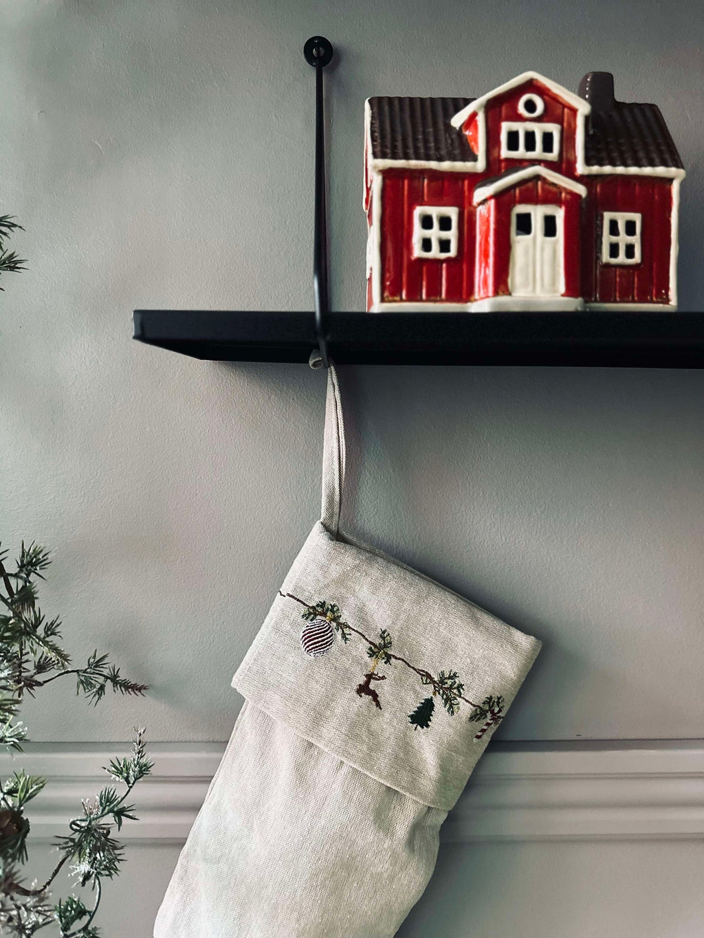 Keramikhus - Rött Trähus