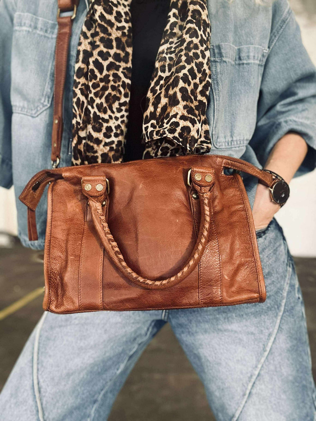 Crossover Miri Liten - Valnöt