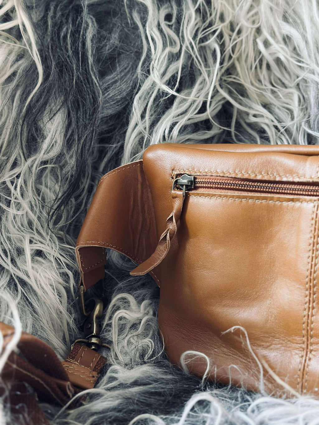 Midjeväska Kaya - Cognac