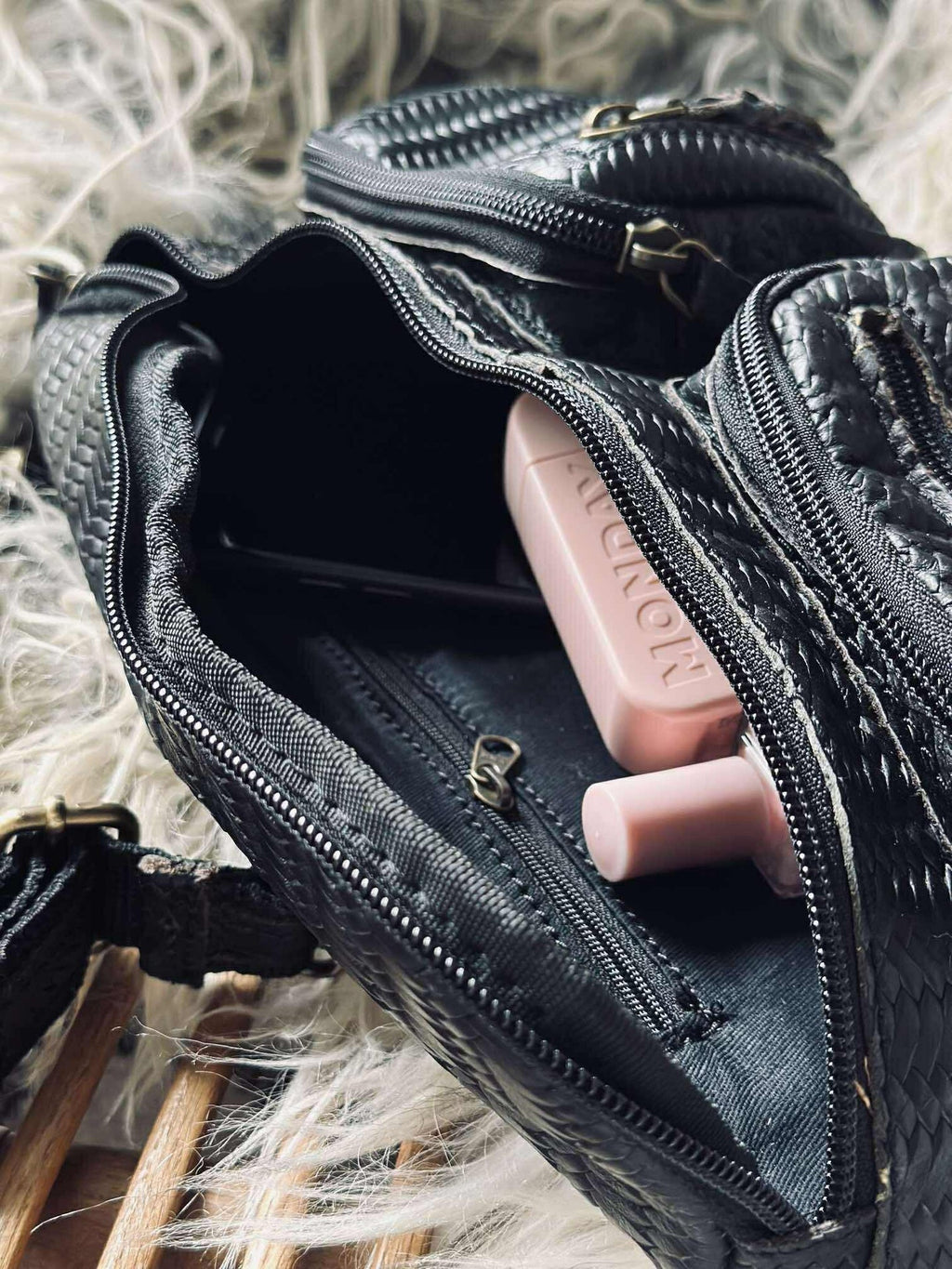 Bumbag Kaya - Svart flätad