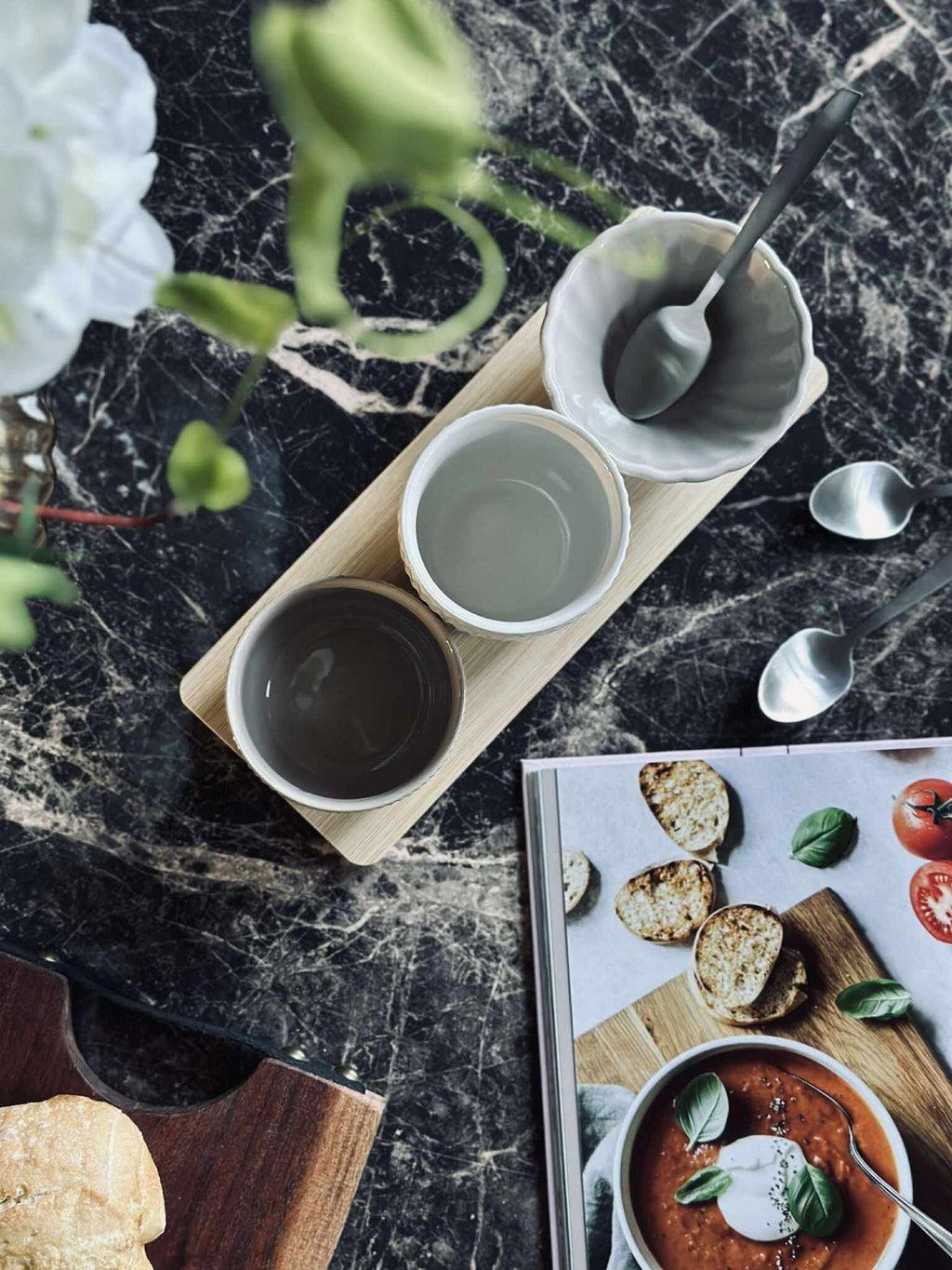 Tapas - 3 skålar och fat