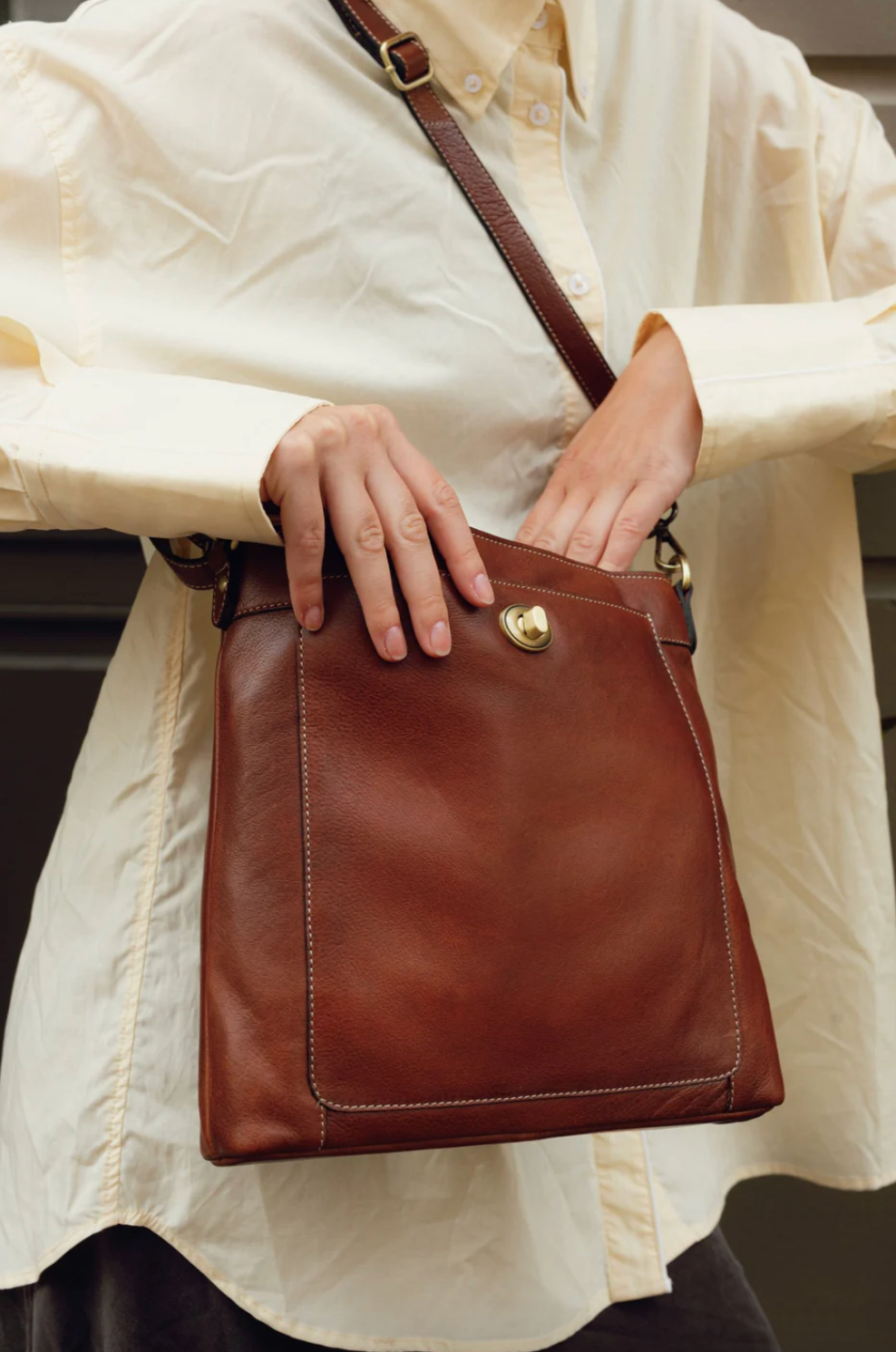 Crossover Moa liten - Cognac