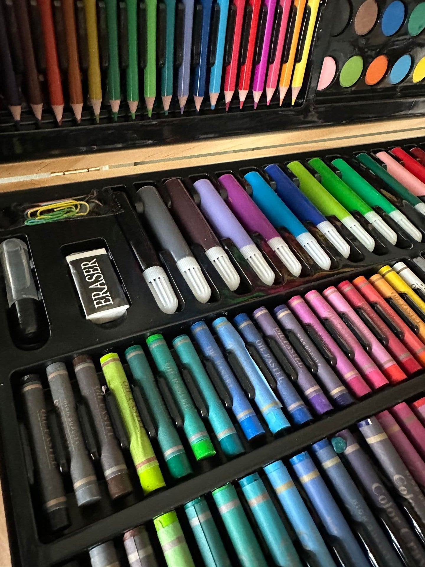 Krea resväska med innehåll - 180 varianter