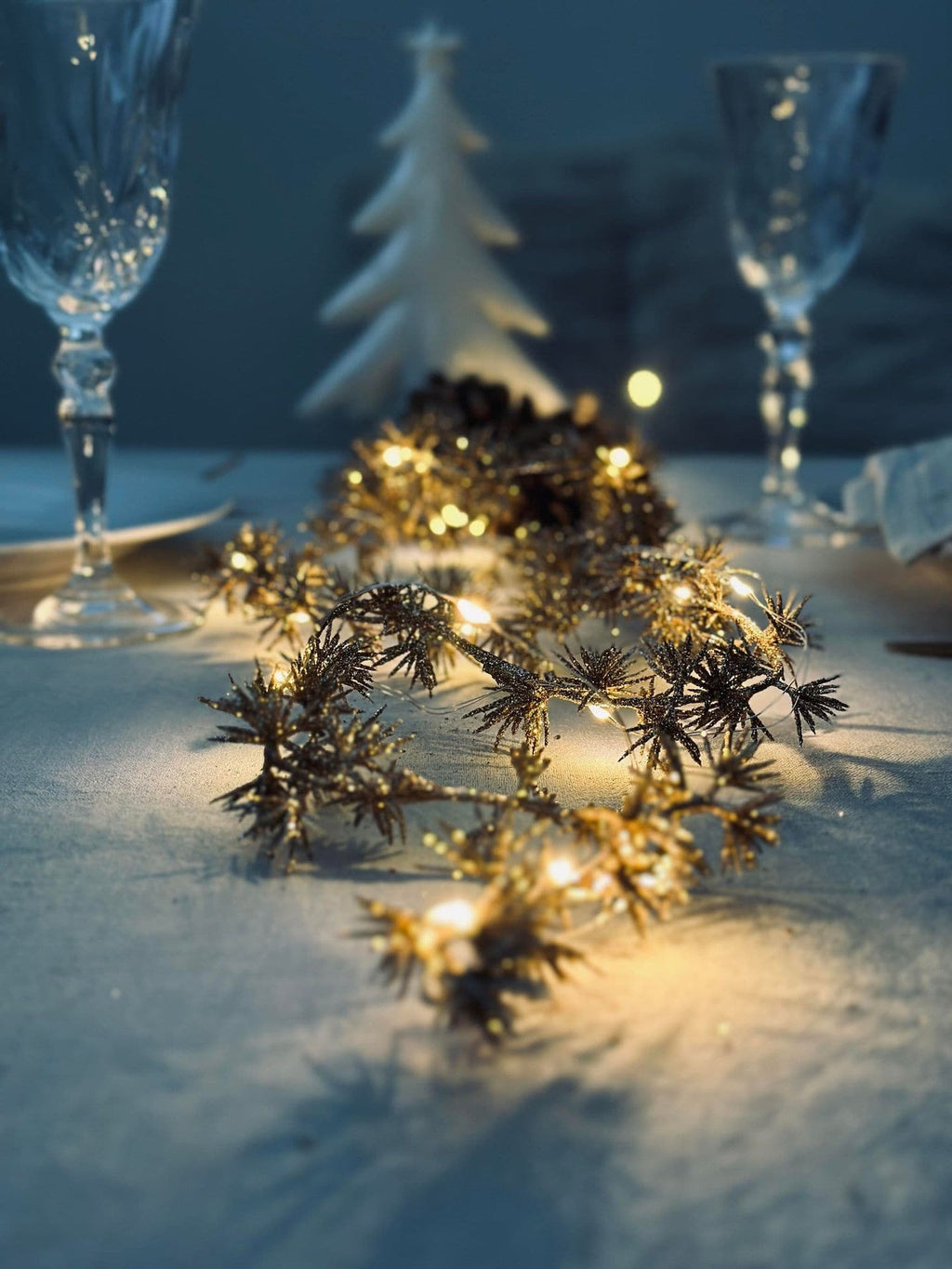 Ljusslinga med glitter 180cm – Guld